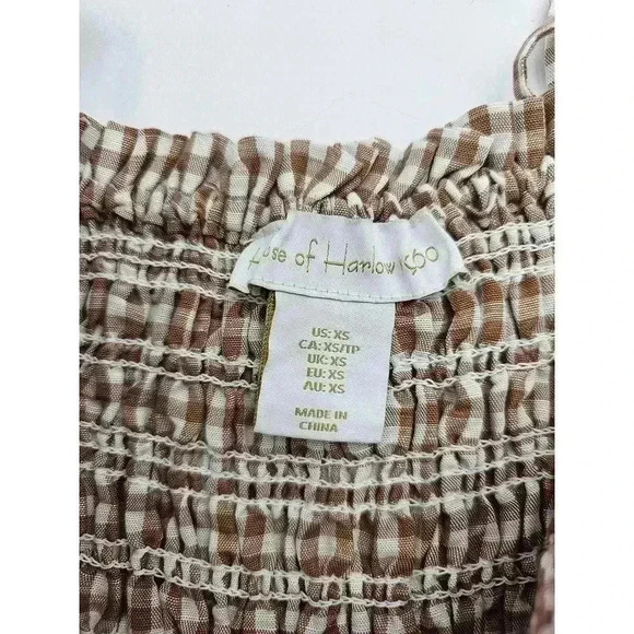 House of Harlow 1960 Women's XS Smocked Tan Gingham Capri Linen Jumpsuit - Picture 3 of 8